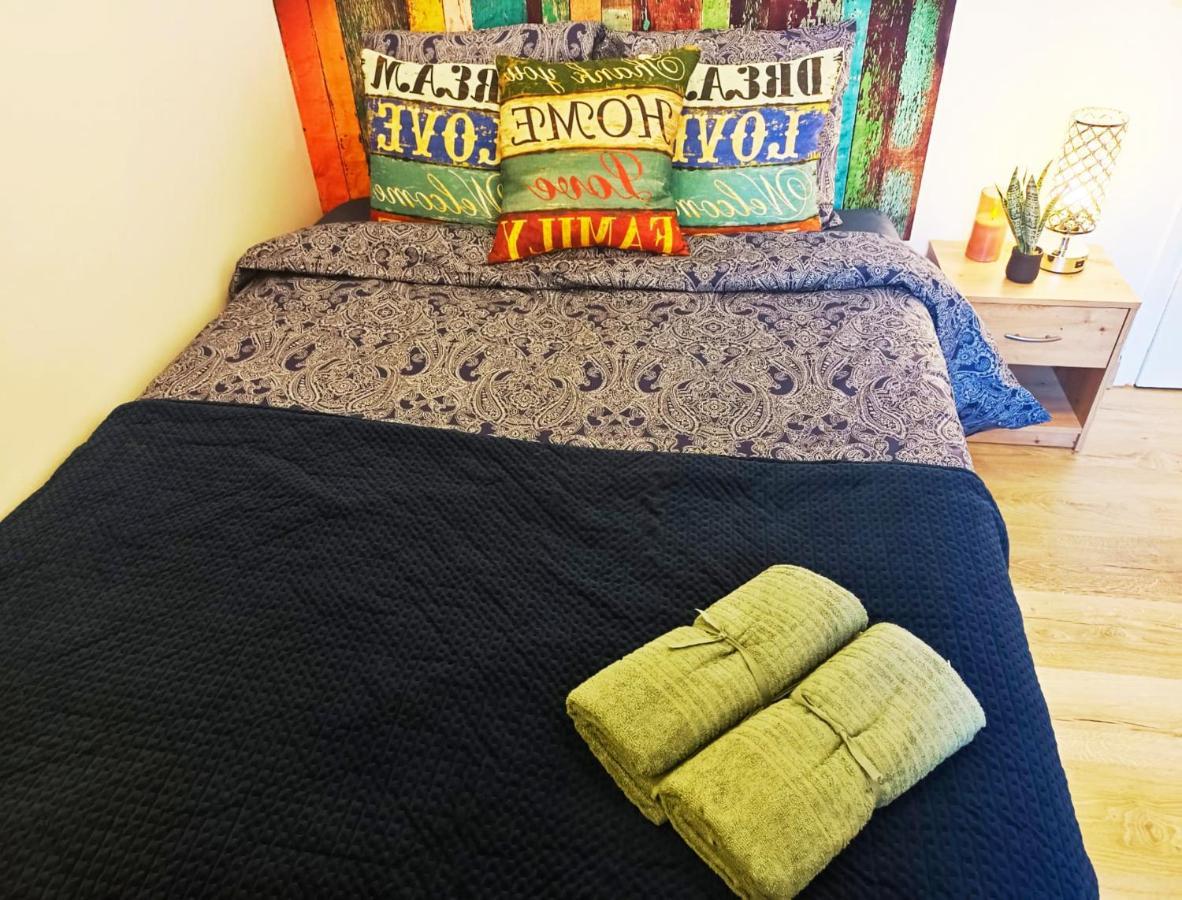 By Port Vell Rooms Барселона Екстер'єр фото